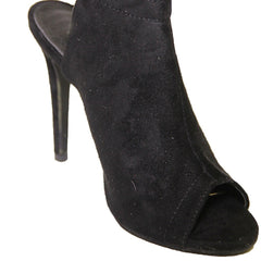 Daphne Lace-up Ankle Boots